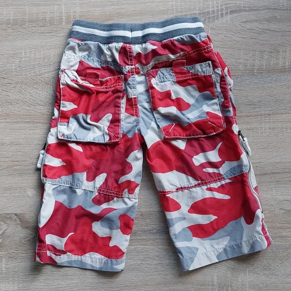 2011 ln/euc red camo board shorts size 6 - Picture 9 of 13